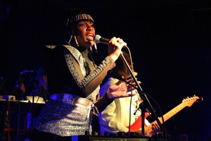 Ibibio Sound Machine / Kudos LoKey on Jul 17, 2024 [482-small]