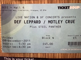 Def Leppard / Mötley Crüe / Steel Panther on Dec 9, 2011 [313-small]