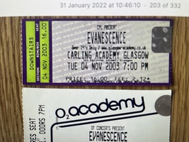 Evanescence / Finger Eleven on Nov 4, 2003 [539-small]