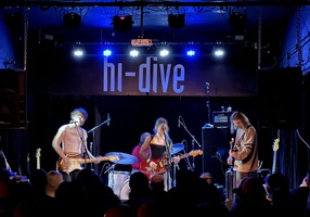 The Belair Lip Bombs / dust / Laveda on Mar 31, 2026 [821-small]