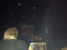 Forever Ends Here / Simple Plan on Sep 10, 2016 [136-small]