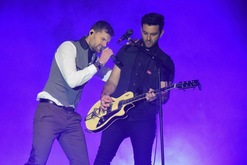 for KING & COUNTRY / Stars Go Dim on Apr 29, 2017 [552-small]