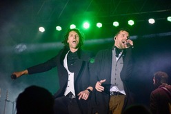 for KING & COUNTRY / Stars Go Dim on Apr 29, 2017 [553-small]