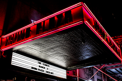 The Struts / Best Behavior / DJ Peebz on Mar 3, 2016 [525-small]