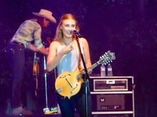 Maddie & Tae on Aug 8, 2015 [178-small]