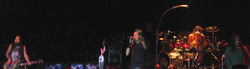 Korn on Dec 8, 2005 [219-small]