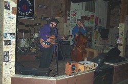 Ground Zero Blues Club - Clarksdale on May 10, 2001 [593-small]