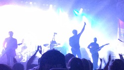 Young the Giant / Lewis Del Mar on Feb 7, 2017 [307-small]