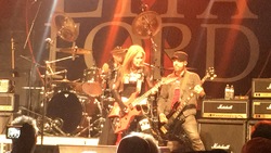 Lita Ford / Hoodlum Johnny  on Apr 7, 2019 [123-small]