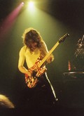 Van Halen on Apr 21, 1979 [278-small]
