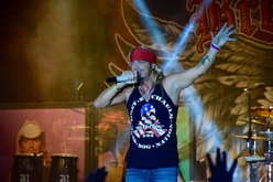Bret Michaels on Aug 20, 2016 [724-small]