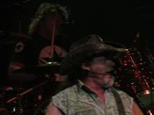 Ted Nugent / Laura Wilde on Aug 17, 2013 [290-small]