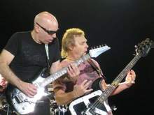 Chickenfoot / Dave Knowles Band on Aug 26, 2009 [328-small]