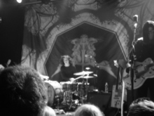Violent Soho / The Dead Weather on Nov 17, 2009 [185-small]