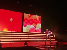 Halsey / RAYE / ALMA on Sep 22, 2018 [602-small]