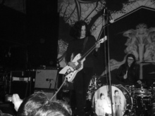 Violent Soho / The Dead Weather on Nov 17, 2009 [189-small]