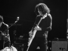 Violent Soho / The Dead Weather on Nov 17, 2009 [192-small]