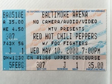 Red Hot Chili Peppers / Foo Fighters / The Bicycle Thief on May 10, 2000 [035-small]