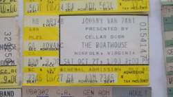 Johnny Van Zant on Oct 27, 1990 [770-small]