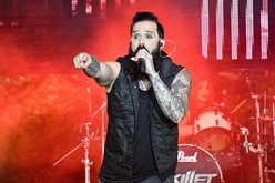 Skillet on May 18, 2019 [125-small]