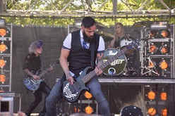 Skillet on Apr 23, 2016 [163-small]