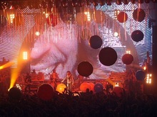 The Flaming Lips / New Fumes on Sep 13, 2011 [182-small]