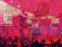 The Flaming Lips / New Fumes on Sep 14, 2011 [208-small]