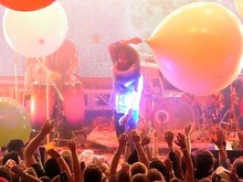 The Flaming Lips / New Fumes on Sep 14, 2011 [209-small]