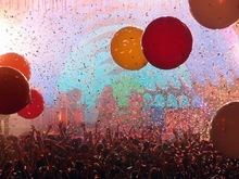 The Flaming Lips / New Fumes on Sep 14, 2011 [213-small]