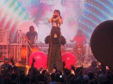 The Flaming Lips / New Fumes on Sep 14, 2011 [229-small]