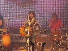 The Flaming Lips / New Fumes on Sep 14, 2011 [238-small]