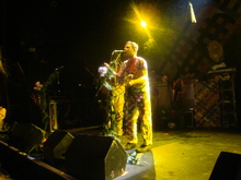 Flashy Python / Dr. Dog on Oct 24, 2009 [371-small]
