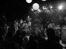 Flashy Python / Dr. Dog on Oct 24, 2009 [375-small]