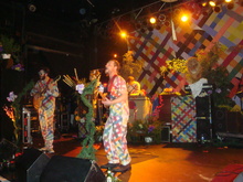 Flashy Python / Dr. Dog on Oct 24, 2009 [377-small]