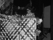 Flashy Python / Dr. Dog on Oct 24, 2009 [380-small]