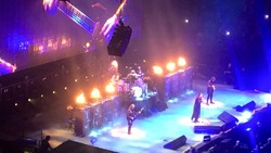 Rival Sons / Black Sabbath on Feb 27, 2016 [092-small]