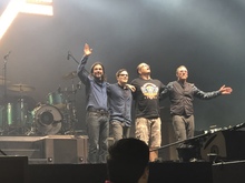 Foo Fighters / Weezer on Jun 12, 2019 [821-small]