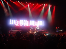 Fall Out Boy / LOLO / Paramore / New Politics on Jul 6, 2014 [551-small]