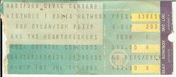 Bob Dylan with Tom Petty & The Heartbreakers / Bob Dylan / Tom Petty and The Heartbreakers on Jul 11, 1986 [327-small]