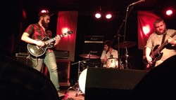 Cavern / Iron Jawed Guru on Mar 17, 2016 [962-small]