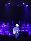 Justin Moore on Mar 5, 2016 [467-small]