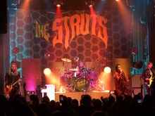  The Struts / The Glorious Sons on Jun 28, 2019 [342-small]