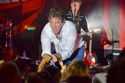 Dennis Quaid and the Sharks / Smithereens / Golden Ones on Jul 6, 2019 [525-small]