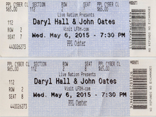 Daryl Hall & John Oates on May 6, 2015 [097-small]