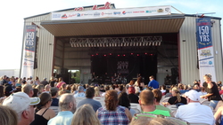 Joan Jett & The Blackhearts on Jul 13, 2019 [805-small]