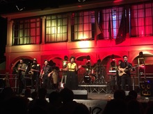Rumba de Bodas on Jun 16, 2018 [311-small]