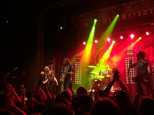 The Darkness on May 10, 2017 [800-small]