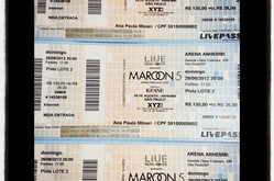 Javier Colon / Keane / Maroon 5 on Aug 26, 2012 [187-small]