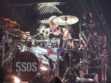 5 Seconds of Summer / ONE OK ROCK / Hey Violet on Jul 27, 2016 [936-small]