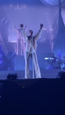 Robyn / Troye Sivan on Jul 27, 2019 [509-small]